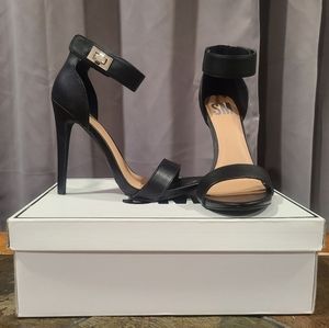 SM black leather heels